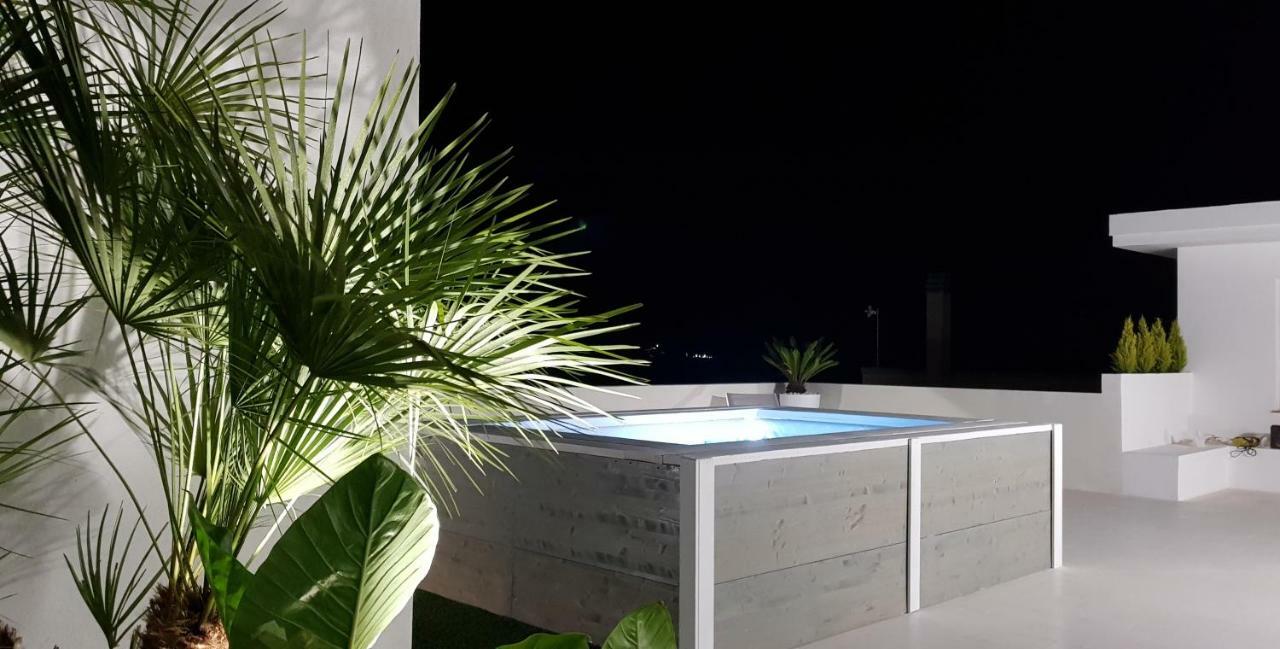 Ferienwohnung L'Isola Di Ago Torregrotta Exterior foto